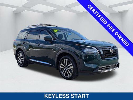 2023 Nissan Pathfinder Platinum FWD