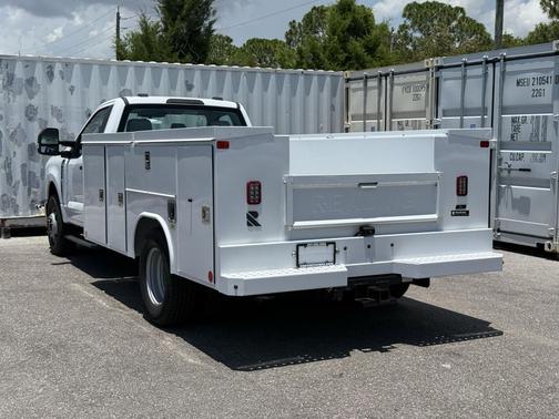 OXFORD WHITE 2024 Ford F-350 XL