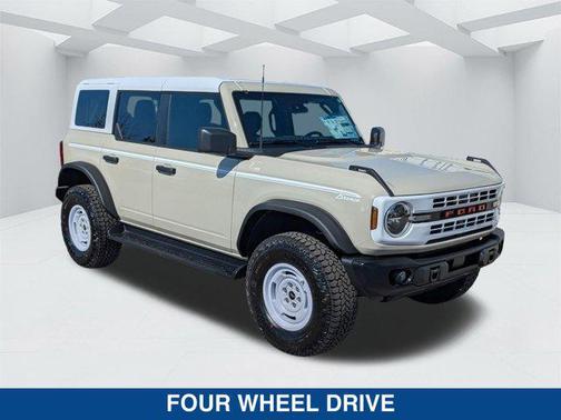 DESERT SAND 2026 Ford Bronco Heritage Edition