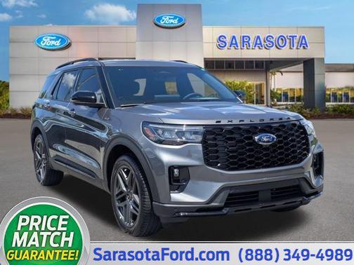 2025 Ford Explorer ST-Line