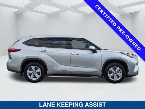 2020 Toyota Highlander LE