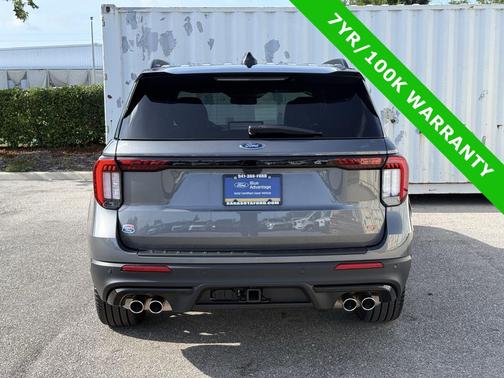 CARBONIZED GRAY METALLIC 2025 Ford Explorer ST