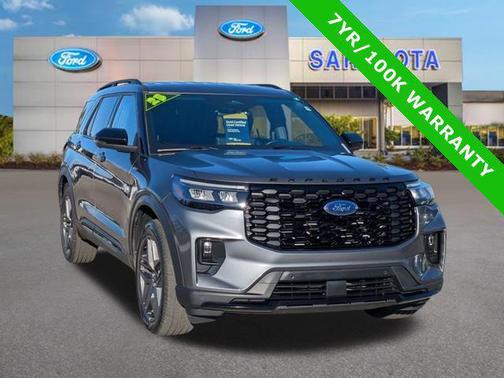 2025 Ford Explorer ST-Line