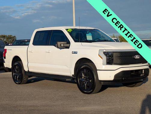 2025 Ford F-150 Lightning Flash