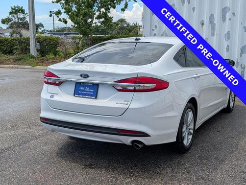 OXFORD WHITE 2018 Ford Fusion Hybrid SE