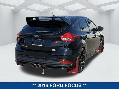 2016 Ford Focus ST 