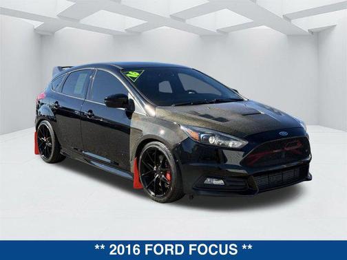 2016 Ford Focus ST 