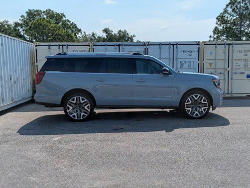 GLACIER GRAY MET TRI-COAT 2026 Ford Expedition Max Platinum