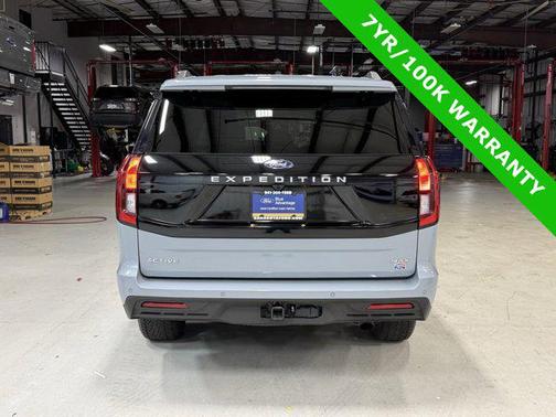 2025 Ford Expedition Max Active 4x4