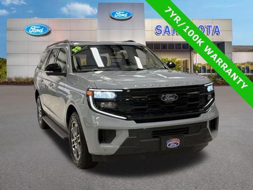 2025 Ford Expedition Max Active 4x4