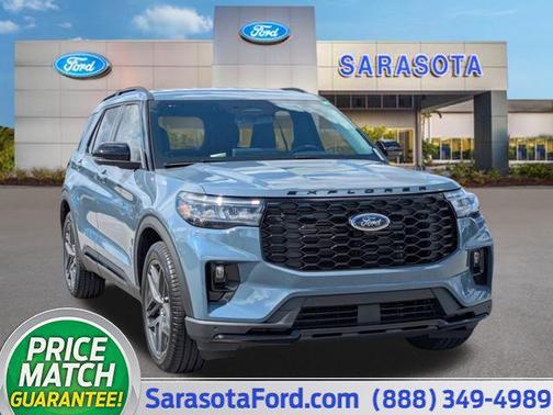 2025 Ford Explorer ST-Line