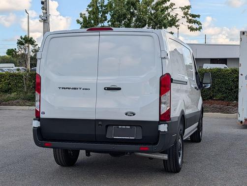 Oxford White 2026 Ford Transit-250 Base