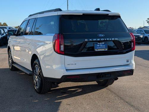 2025 Ford Expedition Max Active 4x4
