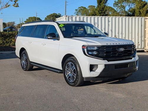 2025 Ford Expedition Max Active 4x4