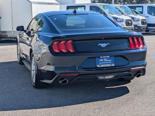 2021 Ford Mustang EcoBoost