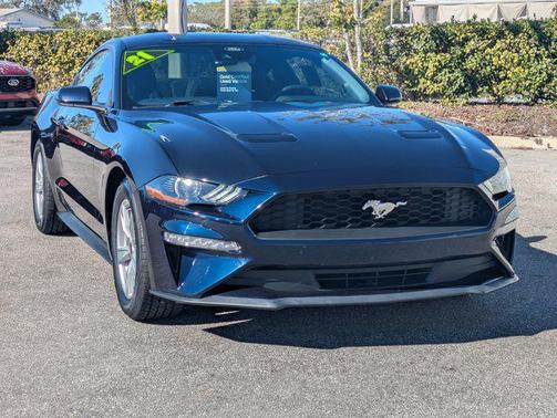 2021 Ford Mustang EcoBoost