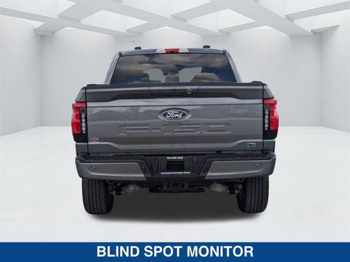 2024 Ford F-150 Lightning Flash