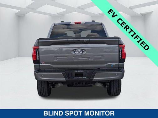 2024 Ford F-150 Lightning Flash