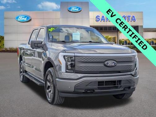2024 Ford F-150 Lightning Flash