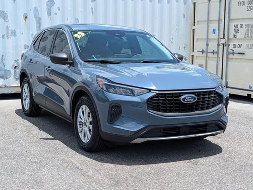 VAPOR BLUE METALLIC 2023 Ford Escape Active