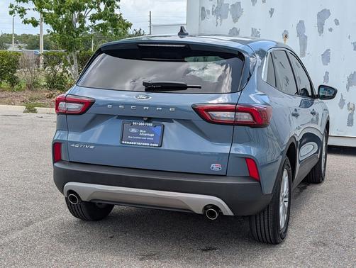 VAPOR BLUE METALLIC 2023 Ford Escape Active
