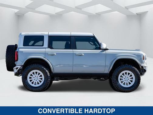 Avalanche Gray 2026 Ford Bronco Heritage Edition