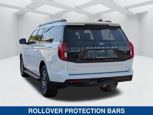 STAR WHITE MET TRI-COAT 2026 Ford Expedition Max Active 4x2