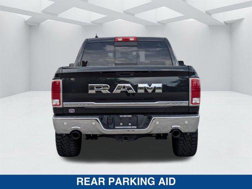 2017 RAM 1500 Limited Crew Cab 4x4 5'7' Box