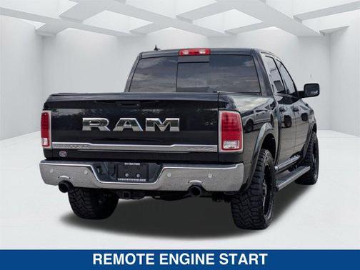 2017 RAM 1500 Limited Crew Cab 4x4 5'7' Box