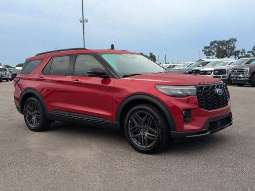 2025 Ford Explorer ST