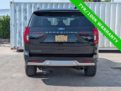 AGATE BLACK METALLIC 2025 Ford Expedition Platinum