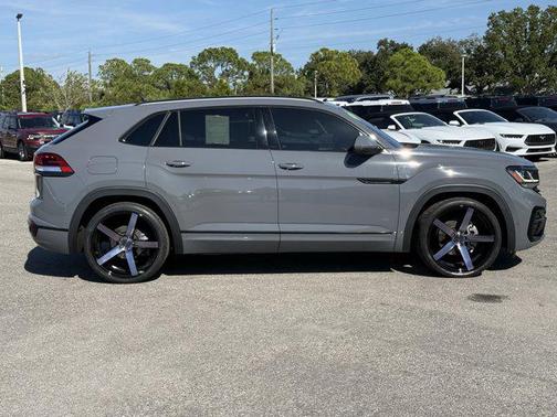 2021 Volkswagen Atlas Cross Sport 3.6L V6 SEL Premium R-Line