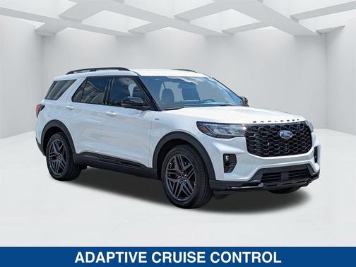 STAR WHITE MET TRI-COAT 2026 Ford Explorer ST-Line