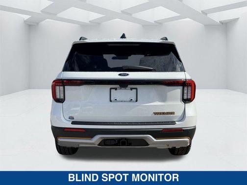 STAR WHITE MET TRI-COAT 2026 Ford Explorer Tremor