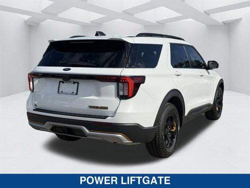 STAR WHITE MET TRI-COAT 2026 Ford Explorer Tremor