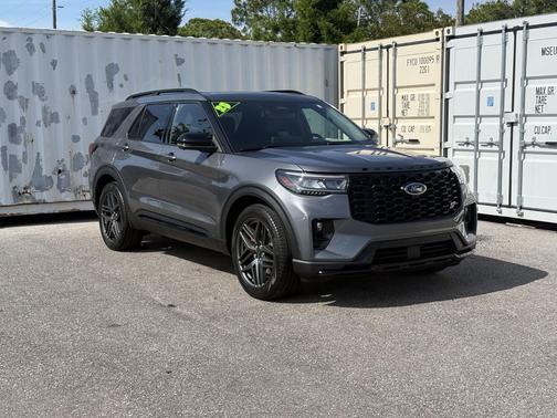 CARBONIZED GRAY METALLIC 2025 Ford Explorer ST