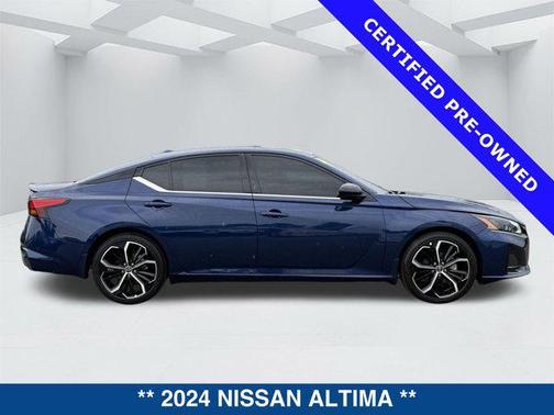 2024 Nissan Altima SR FWD