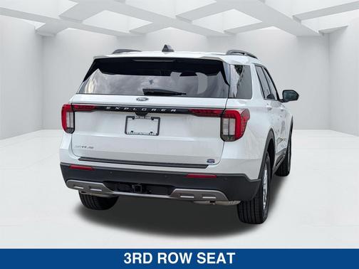 STAR WHITE MET TRI-COAT 2026 Ford Explorer Active