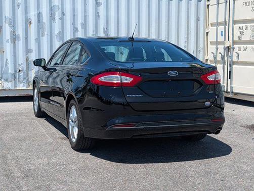 TUXEDO BLACK METALLIC 2015 Ford Fusion SE