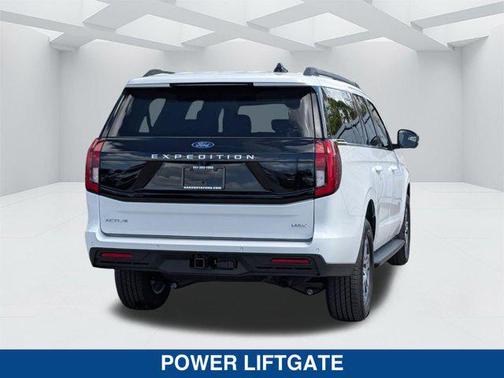 OXFORD WHITE 2026 Ford Expedition Max Active 4x2
