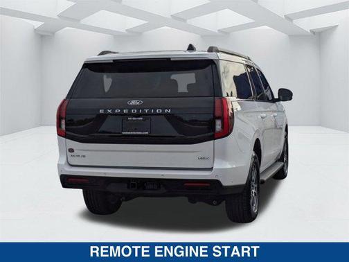 2025 Ford Expedition Max Active 4x2