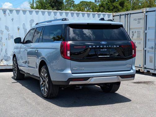 GLACIER GRAY MET TRI-COAT 2026 Ford Expedition Max Platinum
