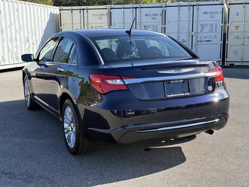 2012 Chrysler 200 Limited