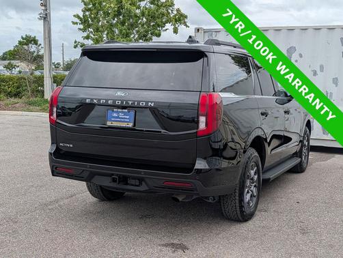 AGATE BLACK METALLIC 2025 Ford Expedition Active
