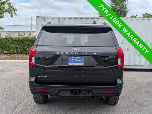 AGATE BLACK METALLIC 2025 Ford Expedition Active