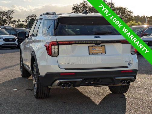 2025 Ford Explorer Platinum