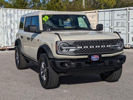 2025 Ford Bronco Badlands