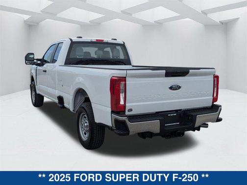 2025 Ford F-250 XL