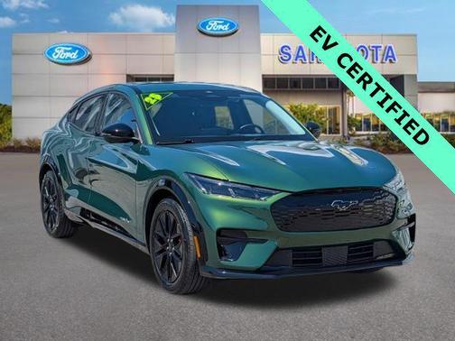 ERUPTION GREEN METALLIC 2025 Ford Mustang Mach-E Premium