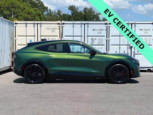 ERUPTION GREEN METALLIC 2025 Ford Mustang Mach-E Premium